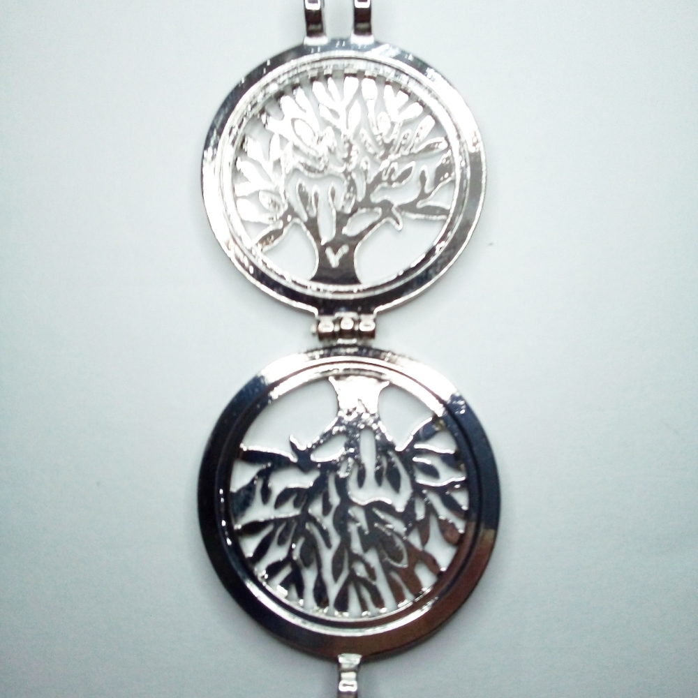 SALENewTreeof Life Aromatherapy/Diffuser Necklace - Picture 3 of 4